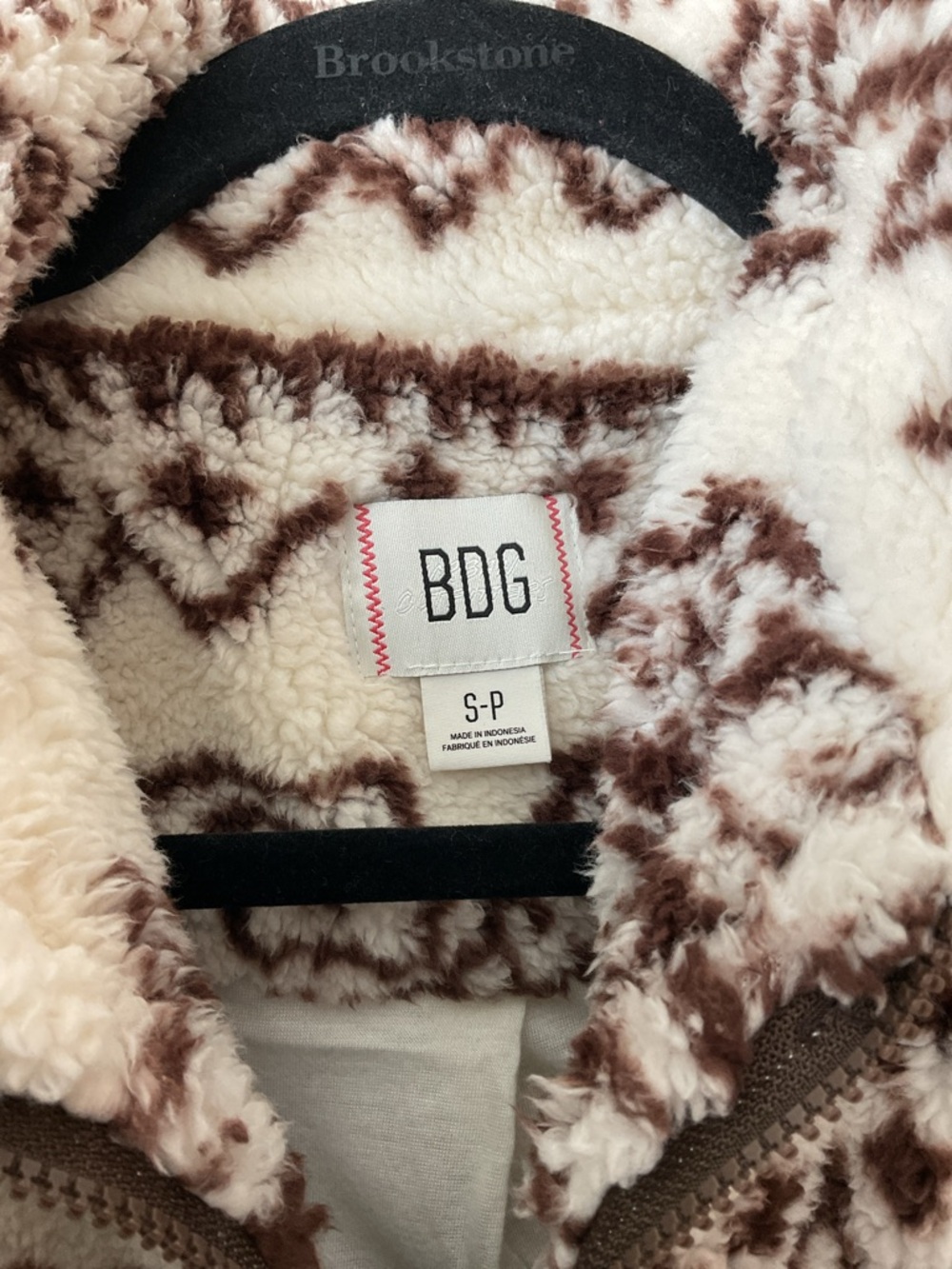 Urban Outfitters NWOT BDG Jacket - Picture 2 of 16